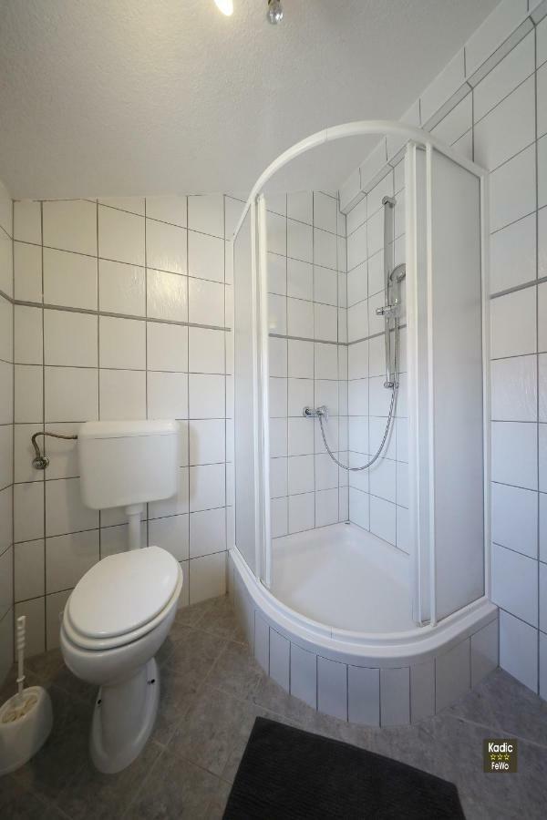 Apartment Gordana Vir Exterior foto